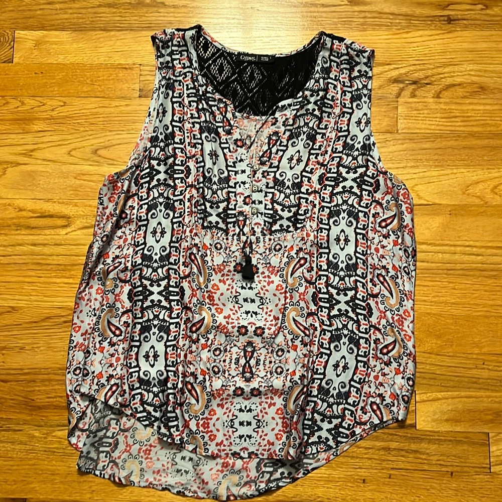 Gypsy 05 Global Village modal sleeveless top with lace contrast on back- size l